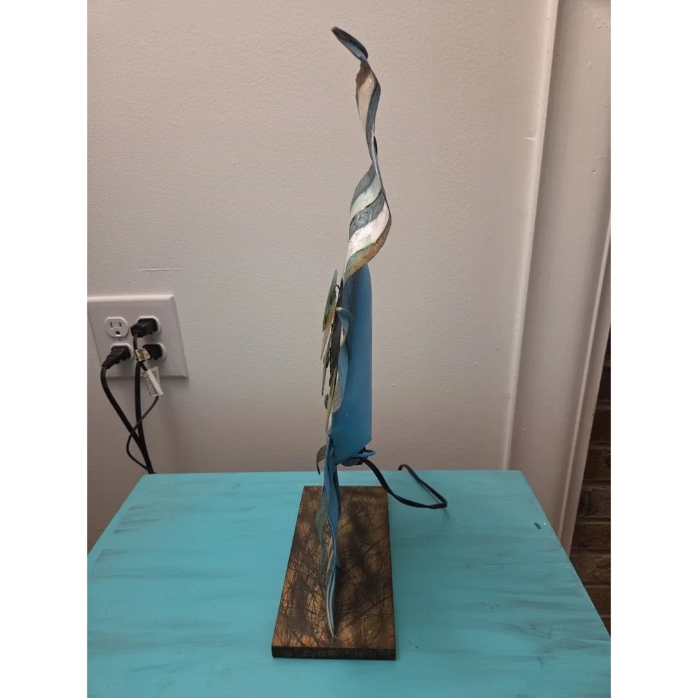 Pier 1 Imports Metal Fish Lamp Capiz Shell‎ Coastal Nautical Accent Light